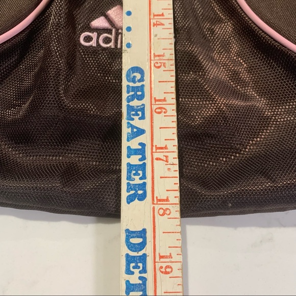 Adidas drawstring lightweight backpack in brown and pink - Picture 7 of 8
